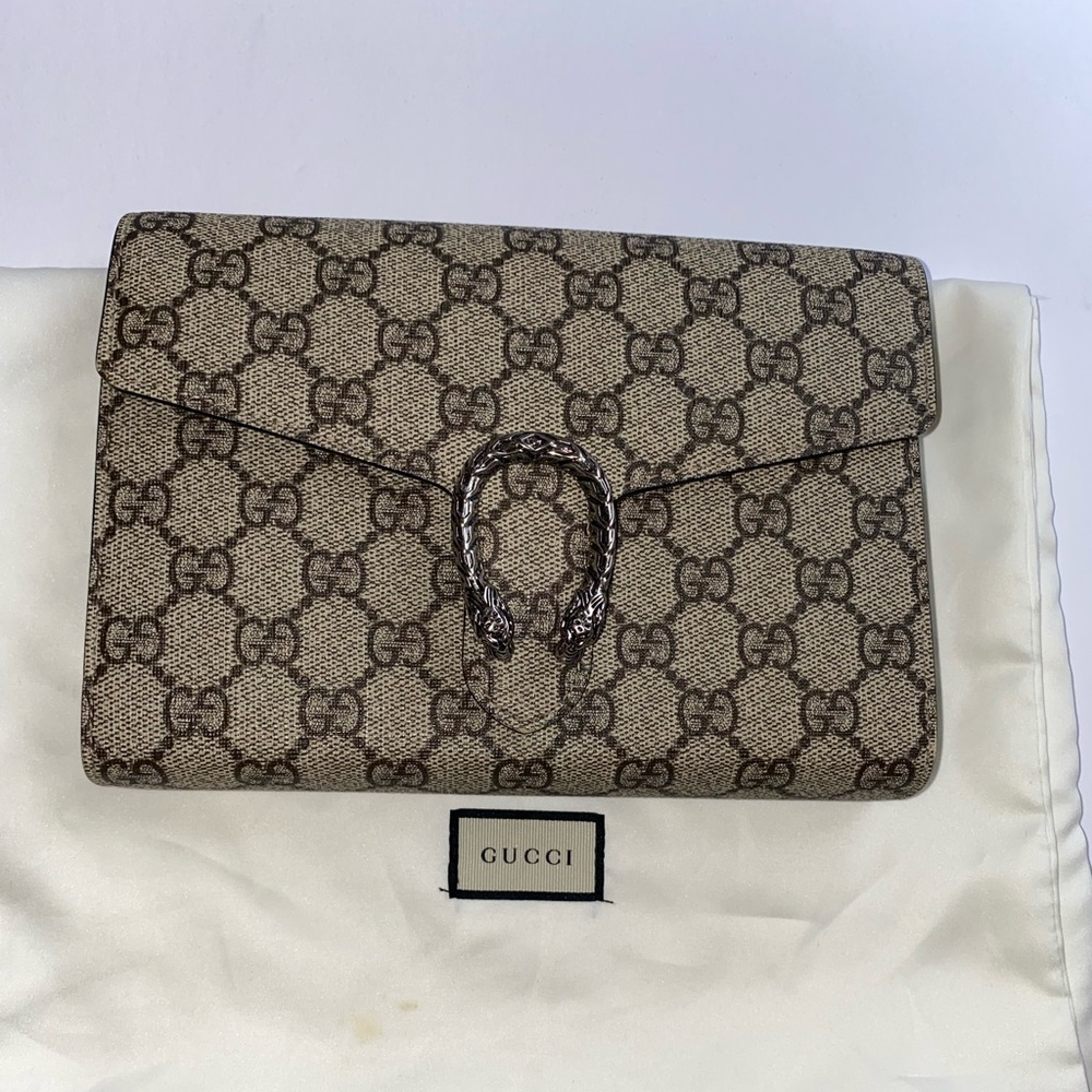Gucci Dionysus GG Supreme Chain Wallet
